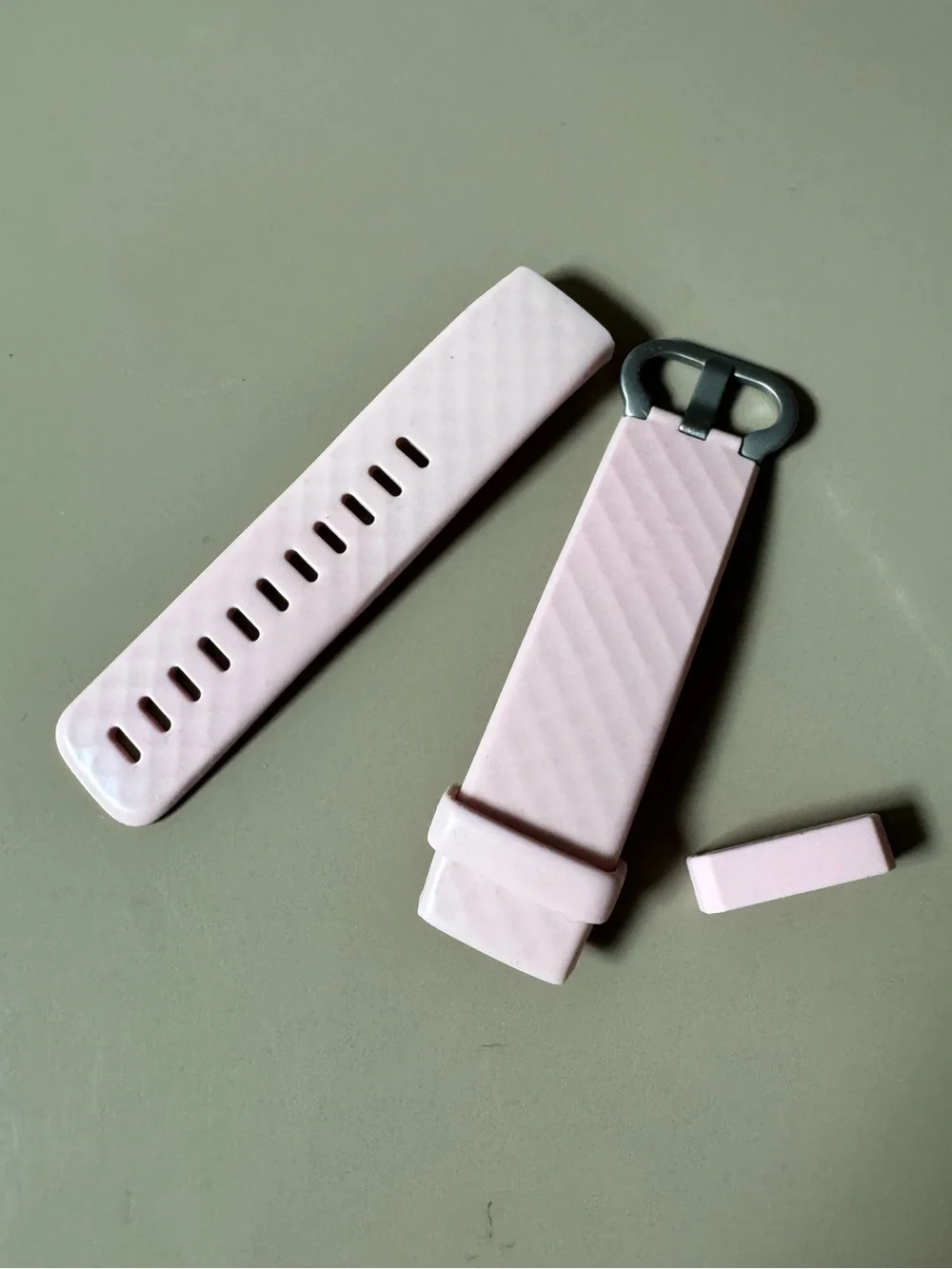 FitBands pink silicone replacement band for FitBit Charge 3 or 4